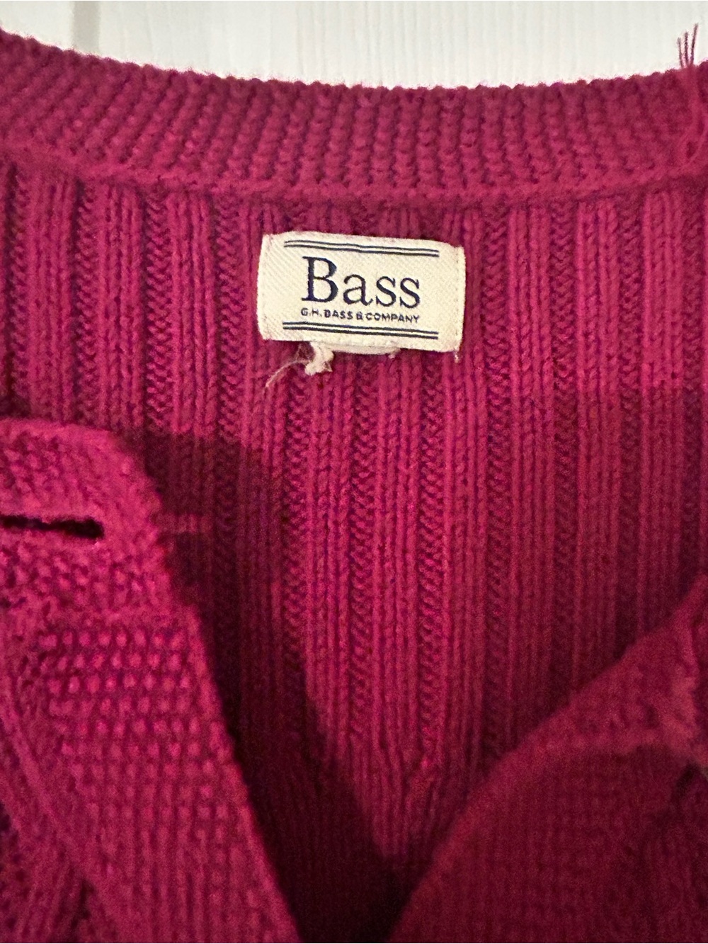 Y2K Women's Raspberry Cable-Knit Button Cardigan - Picture 3 of 4